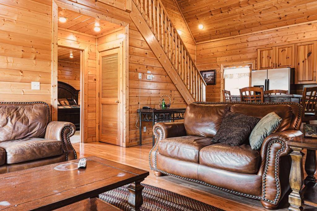 Bear'S Lair Villa Gatlinburg Bagian luar foto